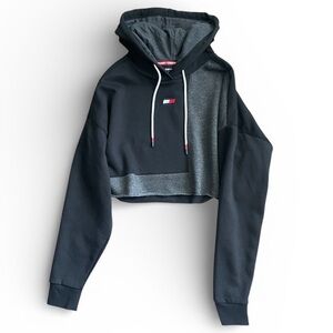 Tommy Hilfiger Women’s Sport Cropped Color Block Pullover Hoodie Size Large NWT